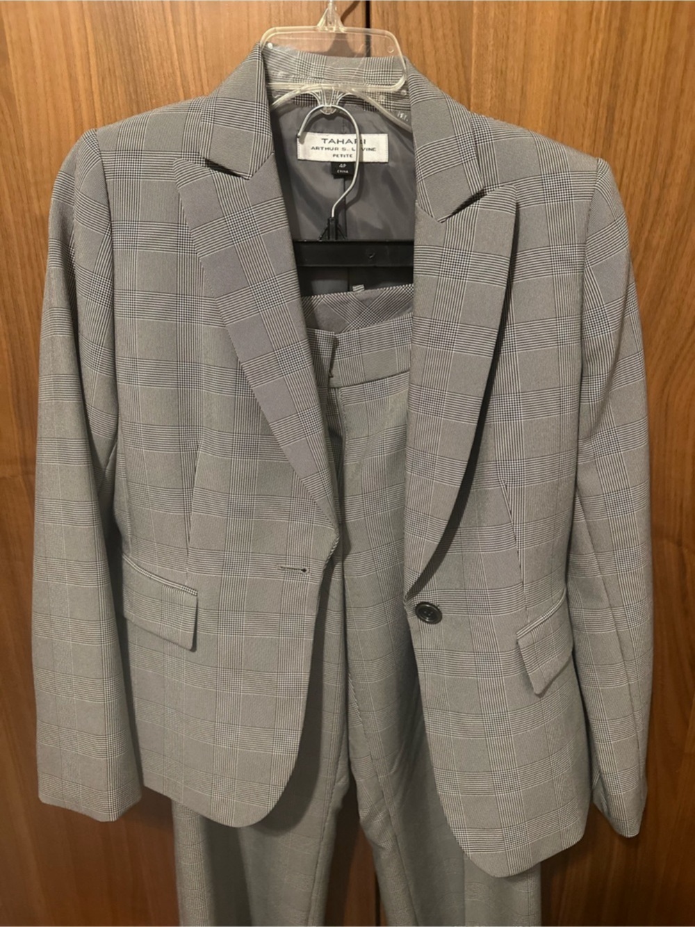 Tahari by Arthur S. Levine Blazer Suit Set